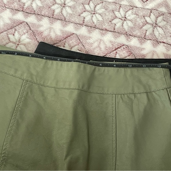 Summer Clothing Lot, Size Small - Picture 8 of 14